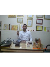 Dr Pradeep Sharma - Chief Executive at Sujok Acupuncture Clinic