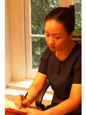 Malou Wang, Malou Acupuncture Dublin 2 - Practice Therapist at Malou Acupuncture Counselling