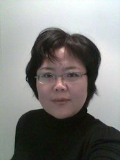Mrs Julia Li - Doctor at Chinese Hong Acupuncture Clinic