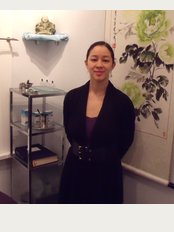 Physio-Active Clinic - Michelle at Ealing Acupuncture Massage
