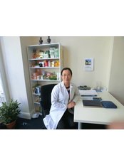 Dr Li Juan Meng - Practice Therapist at Meridian Chinese Medicine Clinic