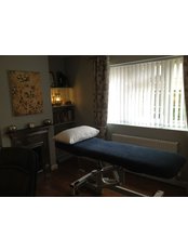 Garland Acupuncture - treatmentroom1 