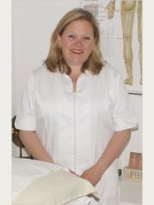 Anita Neale Traditional Acupuncture - 49 Cannon Street, Worcester, WR5 2JP, 