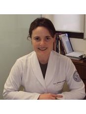 Dr Andréa Furlan Leite - Surgeon at Centro de Cirurgia Avançada Marcelo Salem