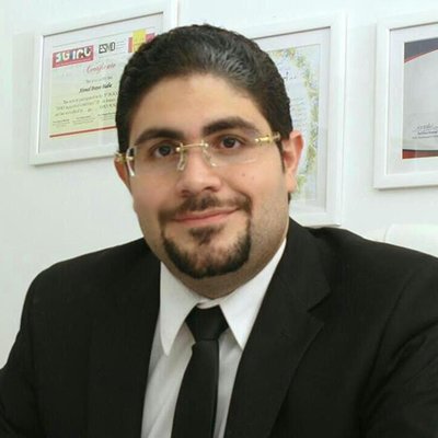 Dr Ahmed Bravo