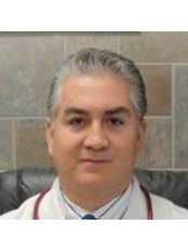 Dr Alejandro Arenas Hatchett - Doctor at Gastroenterologia Dr. Alejandro Arenas