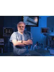 Dr. Wojciech Patkowski - Chirurg - KCM Clinic