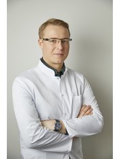 Dr Krzysztof Buczkowski - Surgeon at INTER-MED