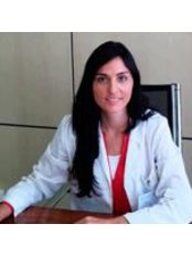 Miss Sabrina Escoi Tena - General Practitioner at ClínicaEscartí - Murcia