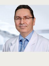 Prof. Dr. Tarkan Karakan - Farilya Business Center Kat, 15 No: 58 Ufuk Üniversitesi Caddesi No: 8, Çukurambar/Ankara, 