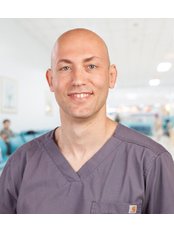 Dr Hasan Alim - Surgeon at Istanbul Bariatric Center