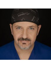 İsmail . - Surgeon at Poland International Health Care