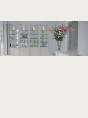 Urban Spa St Ives - Shop 134 St Ives Shopping Village, 166 Mona Vale Road, St Ives, New South Wales, 2075, 