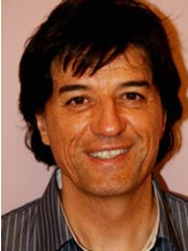 Dr Juan Romero - Doctor at Anti-Aging Cosmetic Medical Clinic