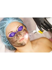 Hollywood Laser peel - Excellence Medical & Skincare Clinic, SherwoodPark