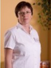 Dr Jana Racovská - Dermatologist at Dermi Medical Clinic