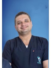 Dr Ali  Shata - Doctor at iVein Clinic Alexandria