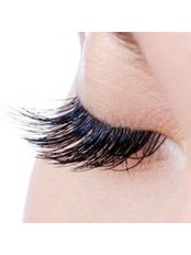 Eyelash Extensions - CHIC Med-Aesthetic Clinics