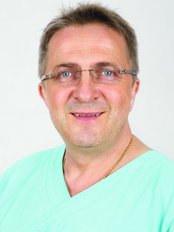 Dr n. Med. Krzysztof Jakubowski -Medycyna Estetyczna - ul. Okulickiego 76, Gab. 6A, Radom,  0