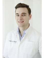 Dr Aleksander Dziadolka - Dentist at Make My Dream-Płońsk