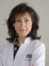 Dr Joanna Czuwara -  at Viva Derm