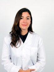 Dr Paulina Neira - Ophthalmologist at Clínica Omega Vision