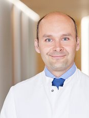 Dr Francesco de Boccard - Surgeon at Entourage Medical Esthetic Solution