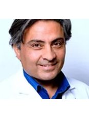 Dr Vahid  Tahami -  at Swiss Anti-Aging Medical Therapy