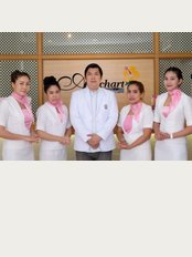 Apichart Clinic - Pattaya Road - 245 / 133-134 9th Rd., Pattaya 3rd, Chonburi, 20150, 