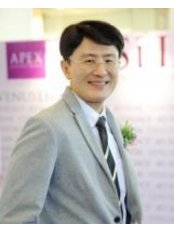 Dr Somboon Rungpornchai - Aesthetic Medicine Physician at Apex  Profound Beauty