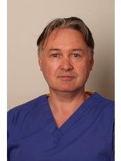 Dr Niall Munnelly - Doctor at The Chiltern Medical Clinic - Goring on Thames