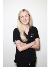 Dr Katie Robinson - Doctor at Array Aesthetics