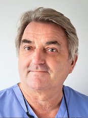 Paul Reddy - Surgeon at Mid Kent Aesthetics Clinic