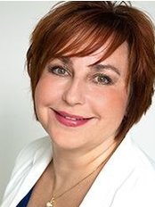 Dr Nina Sheffield -  at RTW Skin