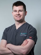 Dr Gareth McMorrow - Dentist at Lansdowne Dental