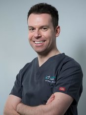 Dr Paul H. McAllister - Dentist at Lansdowne Dental
