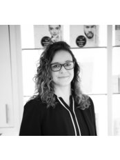 Dr Mica Engel - Doctor at Cosmetica London