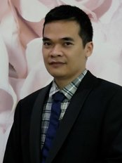 Dr. Andy Huynh - Aesthetic Medicine Physician at Vanity Aesthetics & Beauty - Earslfield