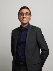 Mr Sanjay Patel - Surgeon at UK Vein Clinic