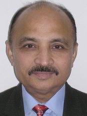Dr Zafar Khan - Aesthetic Medicine Physician at Mayfair Aesthetics Laser & Skin Clinic - Angel