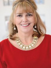 Julie Robbins - Practice Manager at True Beauty Salon and Medispa