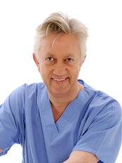 Dr Hugo J Kitchen - Aesthetic Medicine Physician at Stratford Dermatherapy Clinic - Shrewsbury