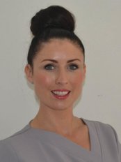 THE PERMANENT MAKEUP CLINIC - Lorna Hulme has extensive aesthetics and cosmetic industry experience having first entered the Beauty industry in 1994 