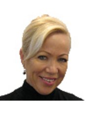Ms Gayle Smith - Chief Executive at Nishe Belle Beauty Rooms and Beauty on the Avenue - Bateman