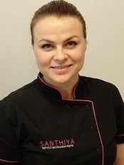 Magdalena Fabijanska -  at Santhiya Instytut Naturalnego Piękna