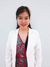 Dr Pavita Tangsumruengvong - Dermatologist at Pimtara Estetica