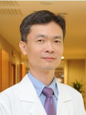 iHEAL Medical Centre- Dr Wong Teck Wee - Consultant Interventional Cardiologist 