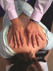 Chiropractor Consultation - Bristol Chiropractic Clinic  Clifton