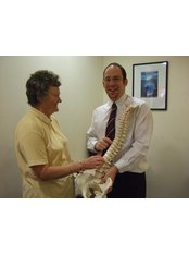 Chiropractor Consultation - Lushington Chiropractic
