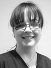 Miss Sophie Simmons - Practice Therapist at Freedom Care Clinics Canary Wharf